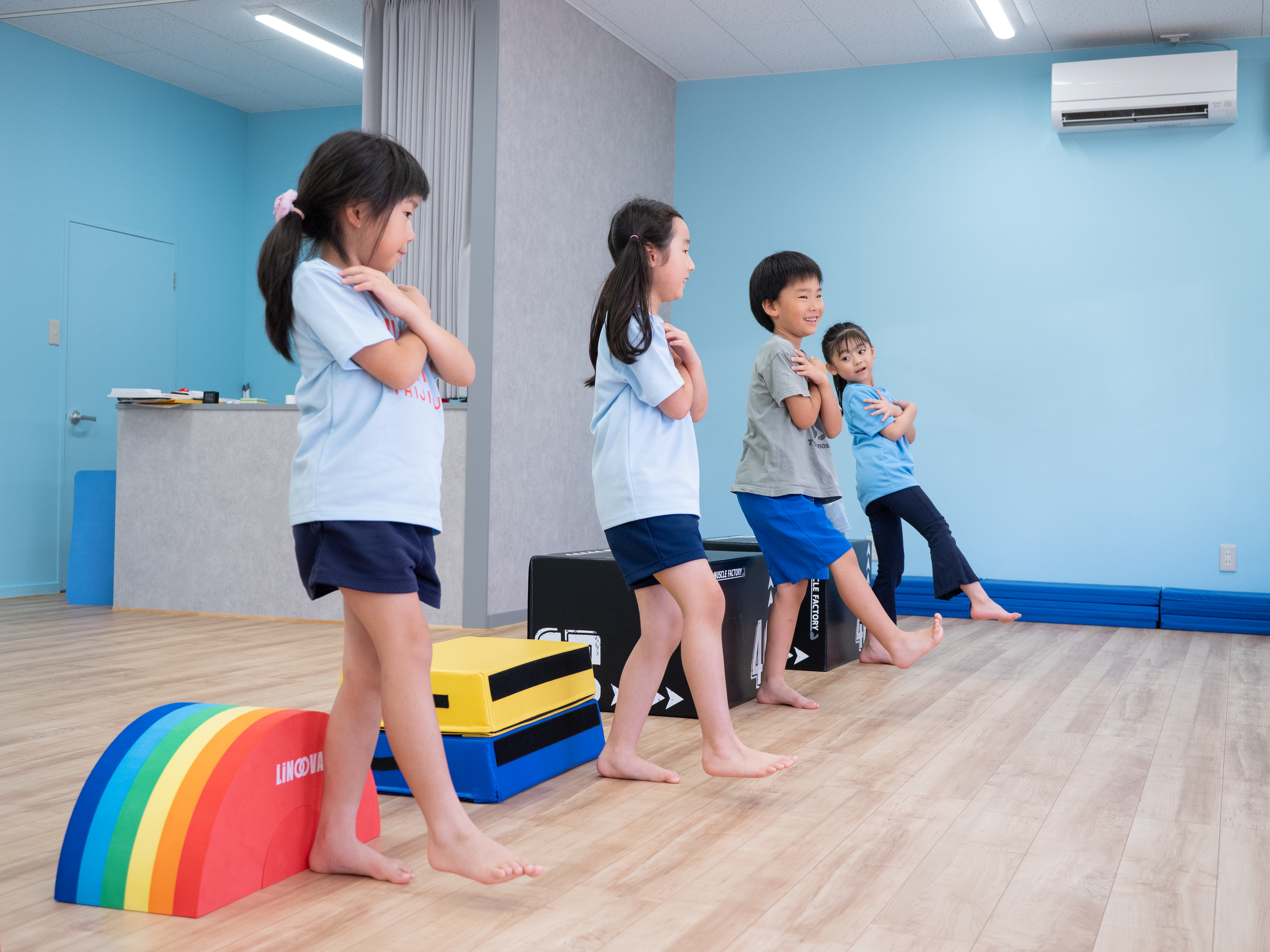 TAIJIKUのレッスンで身体を動かす子どもの様子2